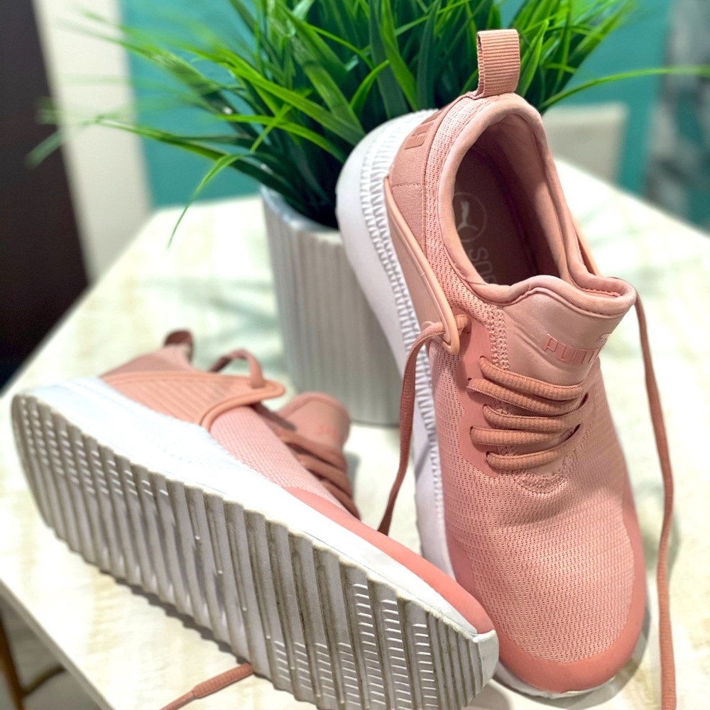 Rose Gold Pumas